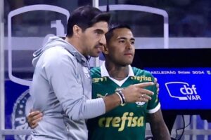 Dudu deve ser titular de Abel no próximo jogo do Palmeiras