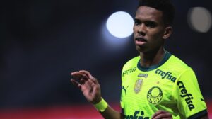 Estevão ganha 'brinquedo' após vitória do Palmeiras sobre o Bahia, entenda o motivo