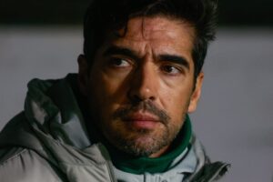 Flaco López é elogiado por Abel Ferreira no Palmeiras