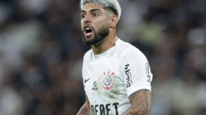 Jornalista compara situação de Corinthians e Fluminense e crava "É pior” 