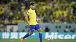 Paquetá é detonado pela torcida em empate do Brasil contra a Colômbia pela Copa América