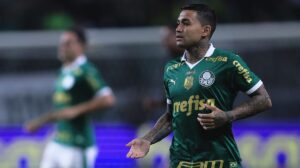 Reunião com Abel Ferreira sela futuro de Dudu no Palmeiras