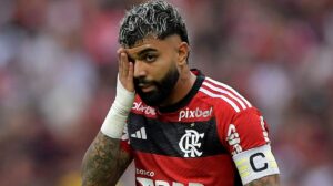 Sem preço do Flamengo, negociação do Palmeiras com Gabigol atrasa