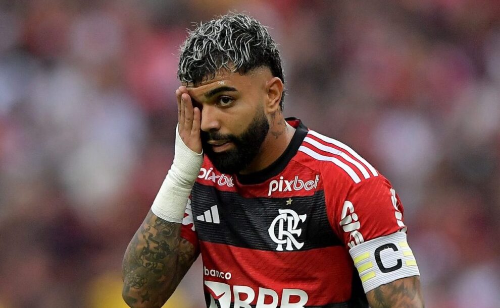 Sem preço do Flamengo, negociação do Palmeiras com Gabigol atrasa