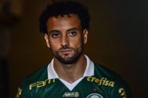 Abel Ferreira vai barrar Felipe Anderson contra o Flamengo pensando no Botafogo