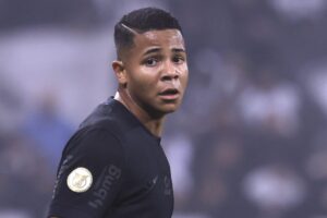 Corinthians vê valores por Wesley declinarem