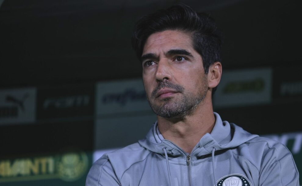 De olho no Flamengo, Abel Ferreira toma atitude drástica no Palmeiras