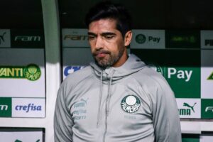 Demissão de Abel Ferreira é decretada no Palmeiras pelos palmeirenses