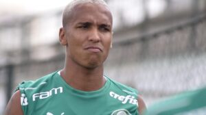 Deyverson relembra gol de título brasileiro em 2018 pelo Palmeiras