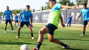 Grêmio treina no CT do Vasco antes de enfrentar o Fluminense na Libertadores