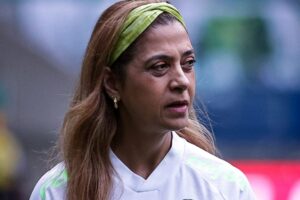 Leila Pereira deixa oposição inconformada, mas aproveita trunfo exclusivo para assinar com patrocinador do Palmeiras