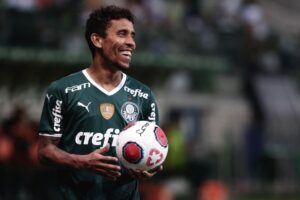 Marcos Rocha deu 7 assistências para gol no Palmeiras