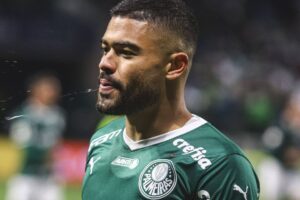 Palmeiras vende Bruno Tabata por R$ 12 milhões