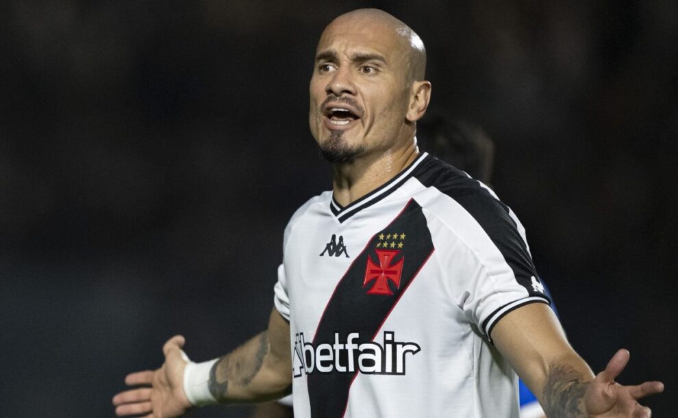 Vasco pode renovar com Maicon para 2025