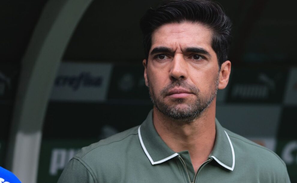 Abel Ferreira recebe punição do STJD no Palmeiras 