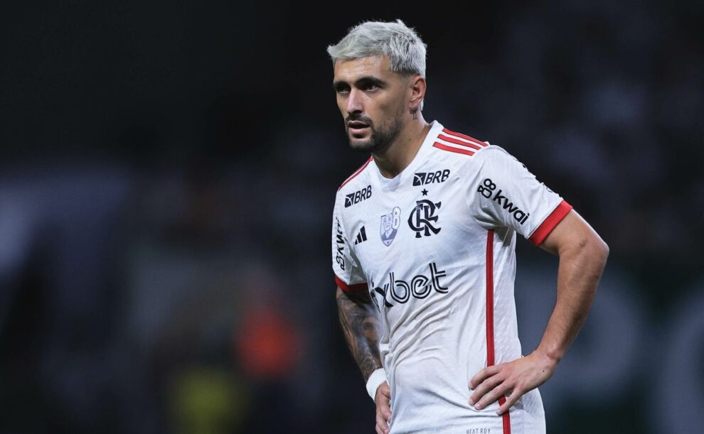 Arrascaeta desfalca Flamengo diante do Vasco por desgaste físico