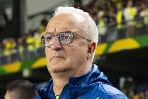 Dorival Júnior fica pressionado na Seleção Brasileira e ídolo do Flamengo aparece como substituto ideal 