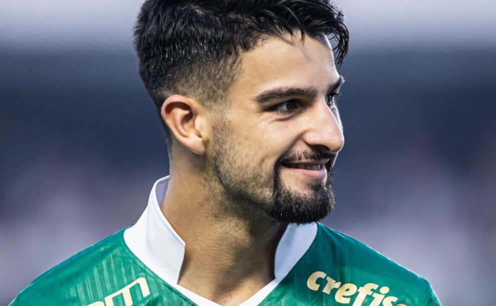 Flaco dá a volta por cima no Palmeiras e participa de um a cada dois jogos do time do Verdão em 2024