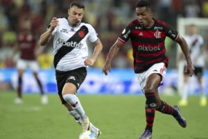 Flamengo e Vasco empatam no Maracanã pela 26ª rodada do Brasileirão