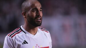 Lucas Moura desabafa após eliminação e projeta duelo contra o Corinthians: “Vai doer”