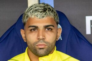 Perto de deixar o Flamengo, Gabigol não negocia com o Corinthians