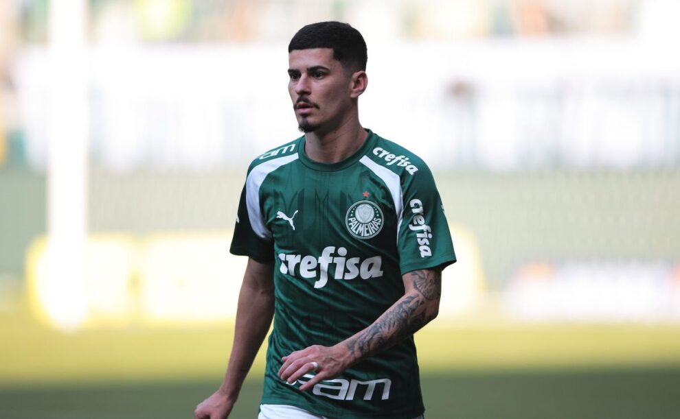 Rômulo vira assunto na torcida do Palmeiras após goleada