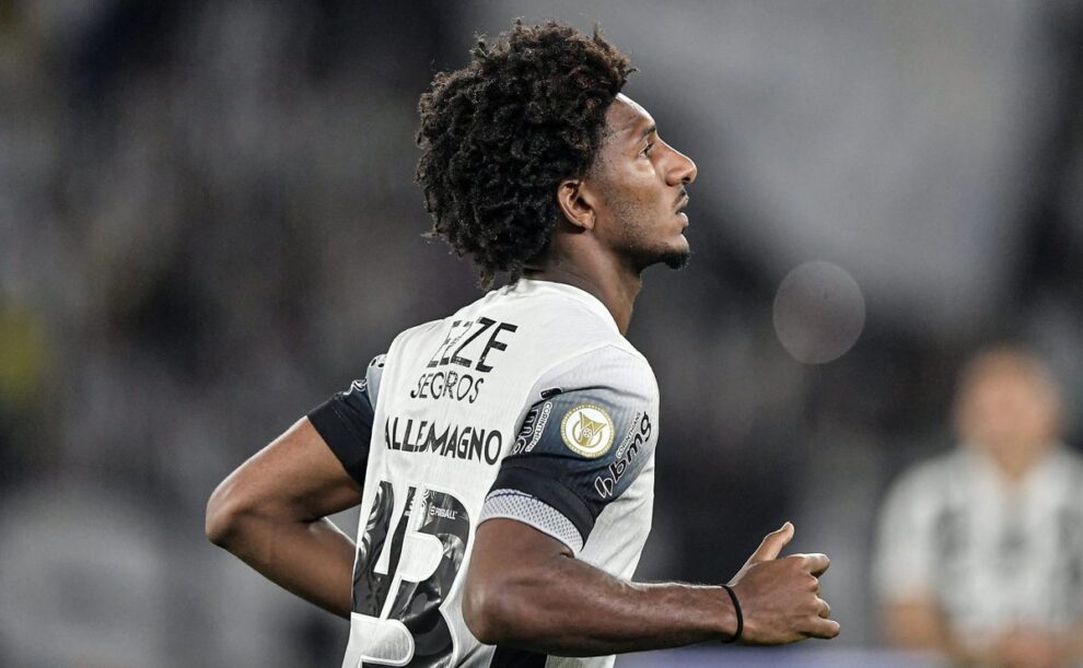 Talles Magno foi substituído no Corinthians e Ramón Díaz é direito ao explicar troca 