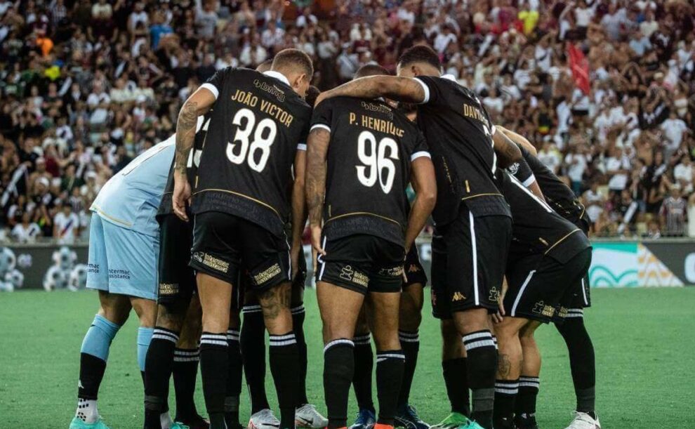 Vasco estuda jogar a semifinal da Copa do Brasil no Maracanã