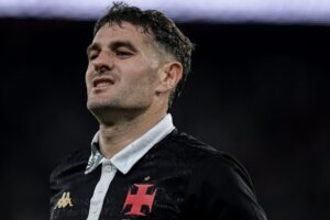 Vasco recusa proposta feita pelo River Plate-ARG por Vegetti