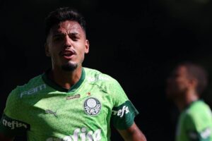 Veja a escalação do Palmeiras contra o Atlético-MG