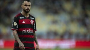 Michael comenta sobre o retorno ao Flamengo após lesão