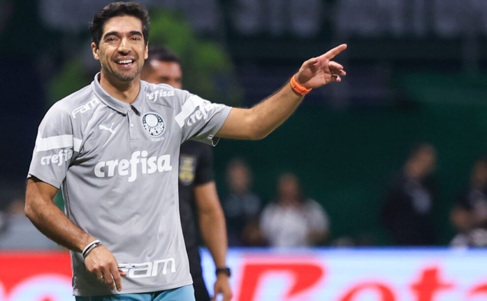 Palmeiras pode chegar à liderança do Brasileirão, mas jornalista faz alerta: "Não é galinha morta"