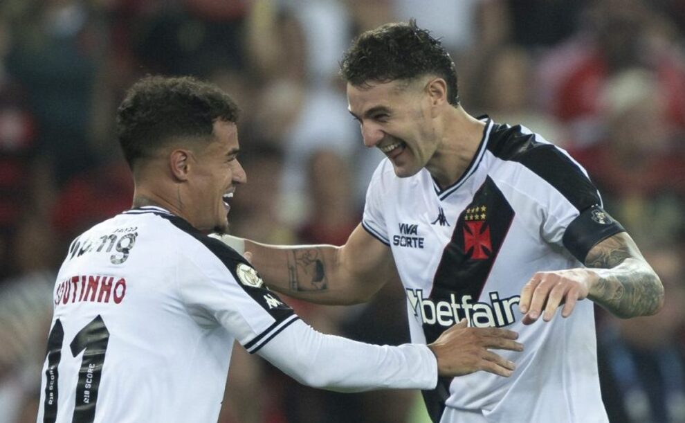 Vegetti aponta Coutinho do Vasco entre os melhores do mundo